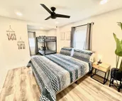 Zula Del Mar, Sleeps 22 ⛱ 2min Walk To The Beach 🌴 Private Heated Pool & HotTub