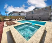 Zula Del Mar, Sleeps 22 ⛱ 2min Walk To The Beach 🌴 Private Heated Pool & HotTub