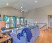 5067 The Diver Down * 2 Min Walk to Beach * Pool