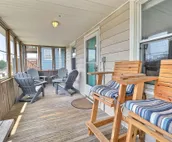 5033 Poppa's Place * 3 Min Walk to Beach