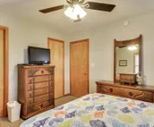5525 Westwind * Waterfront