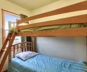 5525 Westwind * Waterfront