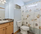 1502 Searenity * 3 Min Walk to Beach