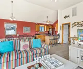 1502 Searenity * 3 Min Walk to Beach