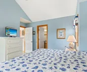 1502 Searenity * 3 Min Walk to Beach