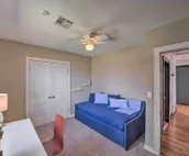 Amazing Musical Abode in Expo Square Neighborhood!