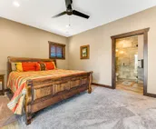 Huge home w/private hot tub, rec room, gas fireplace, firepit, grill, 2 kitchens