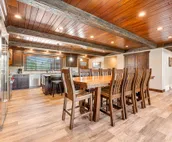 Huge home w/private hot tub, rec room, gas fireplace, firepit, grill, 2 kitchens