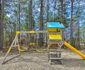 Stunning Broken Bow Gem w/ Hot Tub & Fire Pit