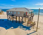 Newly renovated Gulf-Front Home - Beach is your backyard!
