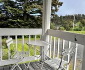 Shoreline #3 · THE ROGUE WAVE-Beach Access, Ocean Views, Private
