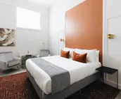 Everett Business Suite 208 at The Bellwether Hotel