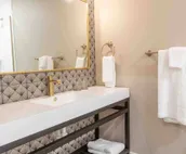 Windsor Suite 206 at The Bellwether Hotel