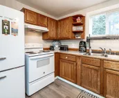 THE SHORELINE #5- Beach Access, Ocean Views, Private