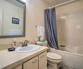 Cozy Anchorage Retreat - Near Hiking & Dtwn!