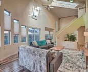 Cozy Anchorage Retreat - Near Hiking & Dtwn!