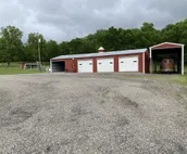 NEW- Country Livin—Fishing, Horse Riding , Wildlife, Fort Gibson Lake, Huge Yard