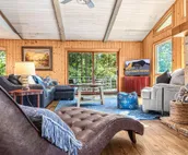 Spectacular Mt Getaway - Amazing views, privacy, hot tub, 4 miles from Cashiers!