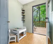 Spectacular Mt Getaway - Amazing views, privacy, hot tub, 4 miles from Cashiers!
