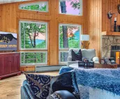 Spectacular Mt Getaway - Amazing views, privacy, hot tub, 4 miles from Cashiers!