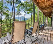 Spectacular Mt Getaway - Amazing views, privacy, hot tub, 4 miles from Cashiers!