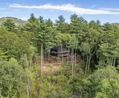 Spectacular Mt Getaway - Amazing views, privacy, hot tub, 4 miles from Cashiers!