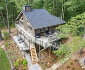 Spectacular Mt Getaway - Amazing views, privacy, hot tub, 4 miles from Cashiers!