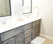 The Cosmopolitan: Modern, Cozy, New 3bedroom Home