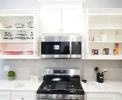 The Cosmopolitan: Modern, Cozy, New 3bedroom Home
