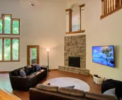Amazing Spacious Luxury Home - Sleeps Up To 16!
