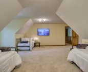 Amazing Spacious Luxury Home - Sleeps Up To 16!