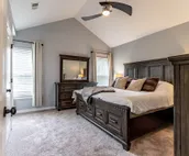 Luxurious King  Bed , 3 Bedroom, 2.5 Bathroom. Brand new construction