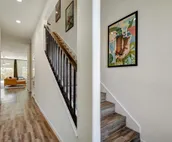 King Bed, Family Stay, Near Riverwalk, Food & Fun!