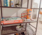 King Bed, Family Stay, Near Riverwalk, Food & Fun!