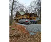 Spacious, Wooded views near HELEN and Dahlonega