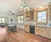 Idyllic Gem: Screened Porch, 1/2 Mi to River!