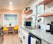 Central OKC. Few Min to Plaza, Paseo, Asian. King Bed w/ in-room TV. NO CHORES!!