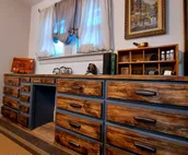 Enjoy relaxing comfort in this uniquely designed home - 5min from Frontier Park