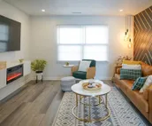 926 Tennessee #4 · [4] Charming Lawrence Apt home Steps from Mass St!