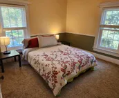 Riverside Cabin Home near Downtown Norfolk