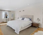 6-Acre Luxurious Country Home with Goddess Point Lookout