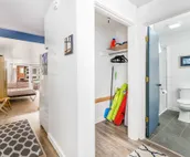 Slopeside condo with a full kitchen & deck plus shared game room & sauna
