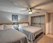 Inviting Sioux Falls Home ~ 5 Mi to Downtown!
