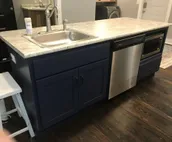 Newly Remolded Cute and clean Home on Main Street