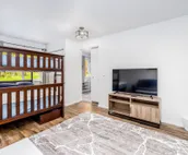 Dog-friendly lower-level duplex with washer/dryer - walk to ski lifts