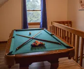 House in Bloomington 💥 10mins from IU/ Fire Pit/ Games/ Spring Steals & Deals!
