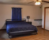 House in Bloomington 💥 10mins from IU/ Fire Pit/ Games/ Spring Steals & Deals!