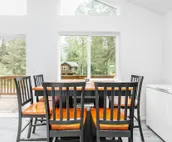 Friendly duplex with a deck, grill, & kitchen - walk to lifts