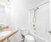 Friendly duplex with a deck, grill, & kitchen - walk to lifts