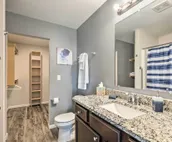 Cozy Townhome w/ Lake View ~ 10 Mi to Wichita